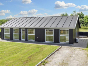 6 person holiday home in L kken